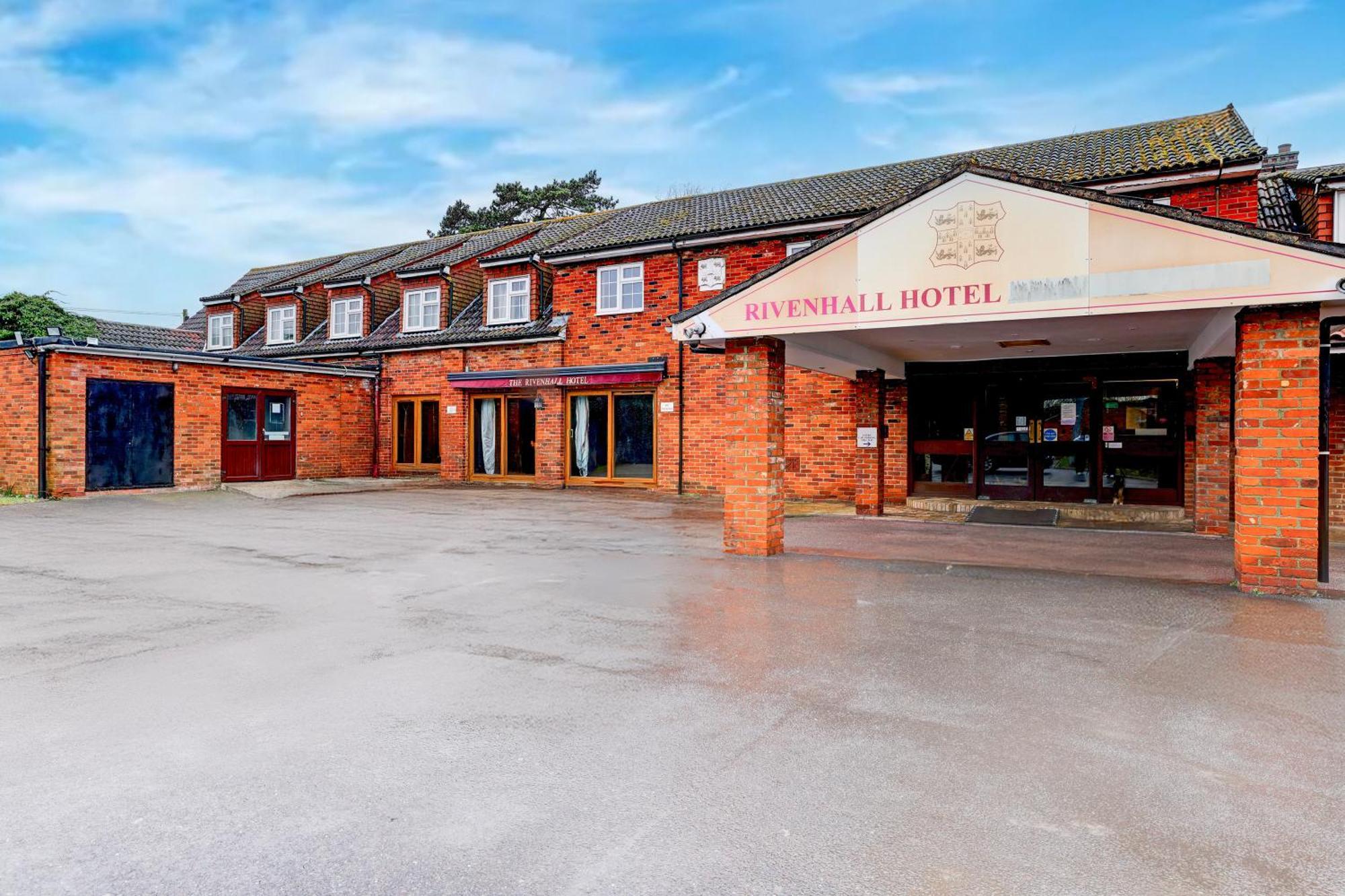 Oyo The Rivenhall Hotel In Witham, Chelmsford ภายนอก รูปภาพ